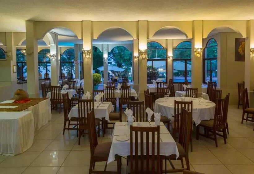 Fotos del hotel Victoria Falls Rainbow:  4