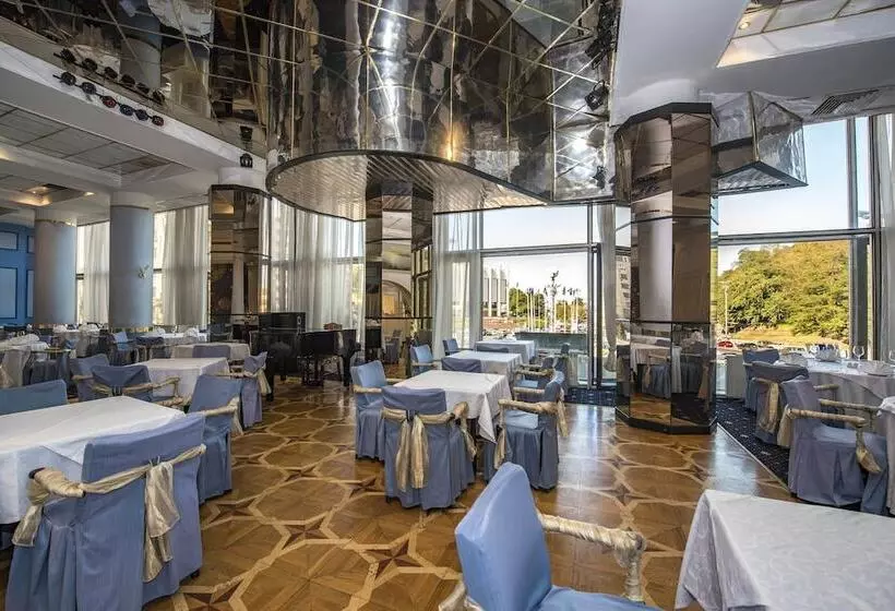 Fotos del hotel Dnipro:  4