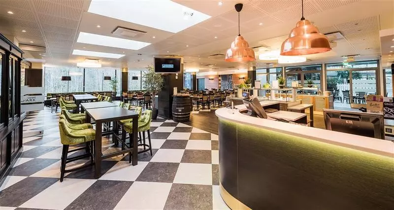 Fotos del hotel Haaga Central Park:  8