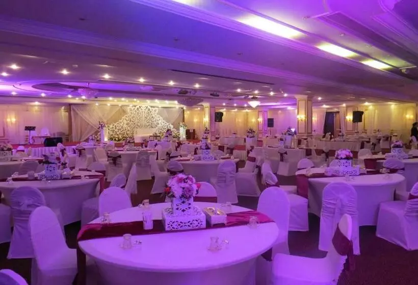 Fotos del hotel Holiday Inn Jeddah Al Salam, An Ihg:  9