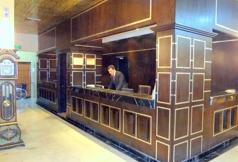 Fotos del hotel Seteen Palace:  17