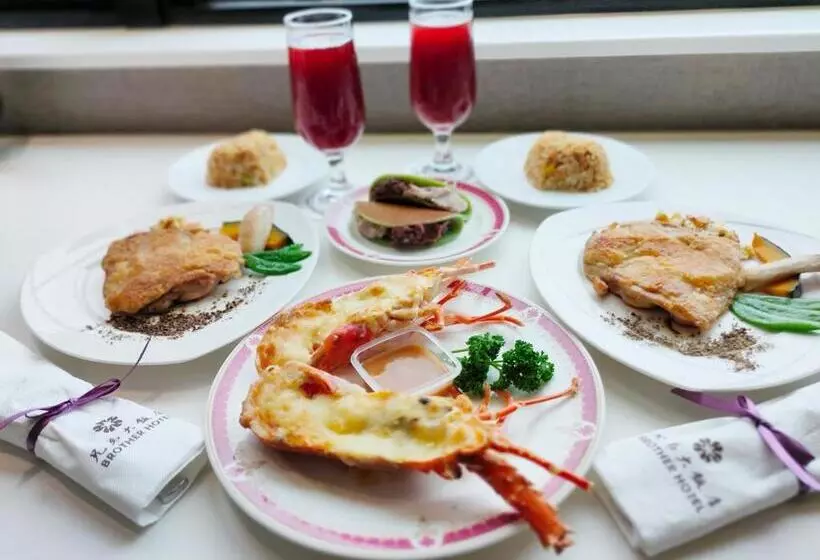 Fotos del hotel Brother:  14