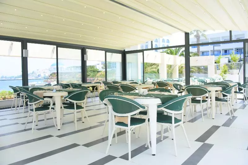 Fotos del hotel Imbat:  9