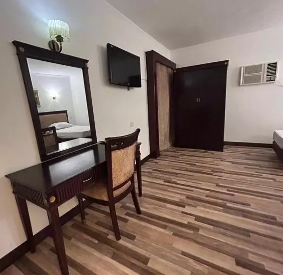 Fotos del hotel New Garden Palace:  18