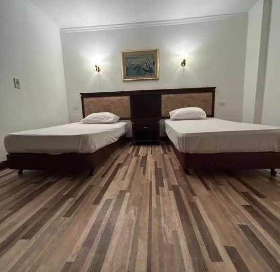 Fotos del hotel New Garden Palace:  16