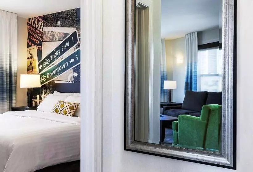 Fotos del hotel Versey Days Inn By Wyndham Chicago:  13