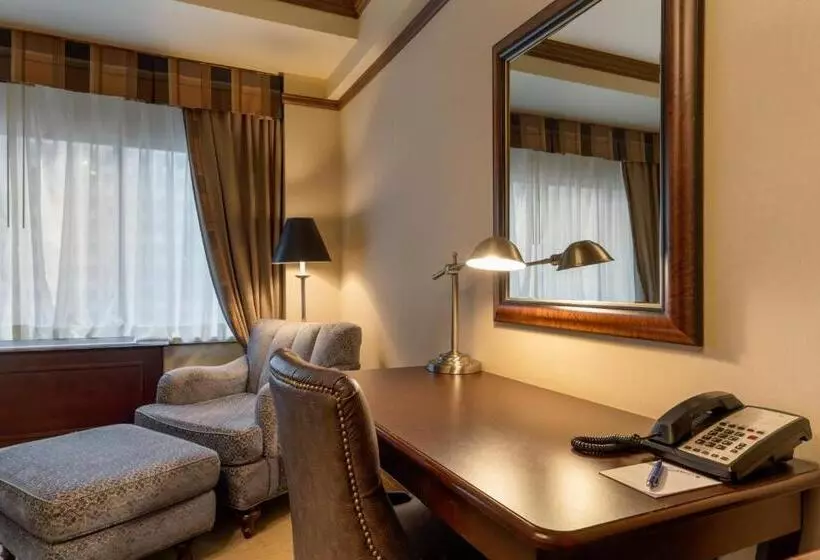 Fotos del hotel Blakely New York Hotel:  25