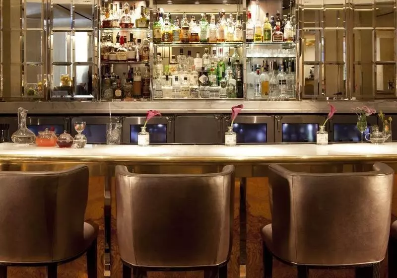 Fotos del hotel Four Seasons Hotel San Francisco At Embarcadero:  5