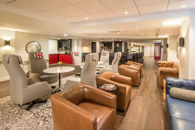 Fotos del hotel King George:  3