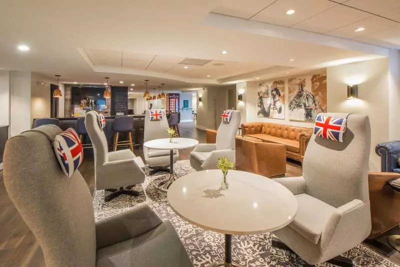 Fotos del hotel King George:  10