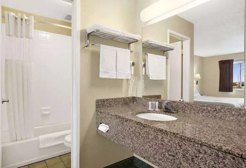 Fotos del hotel Travelodge By Wyndham San Francisco Bay:  18