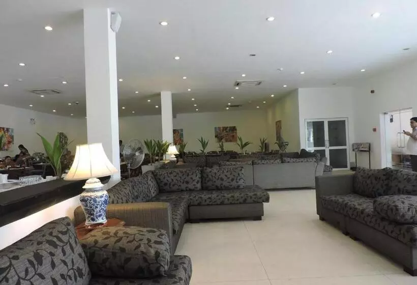 Fotos del hotel Catamaran Beach:  3