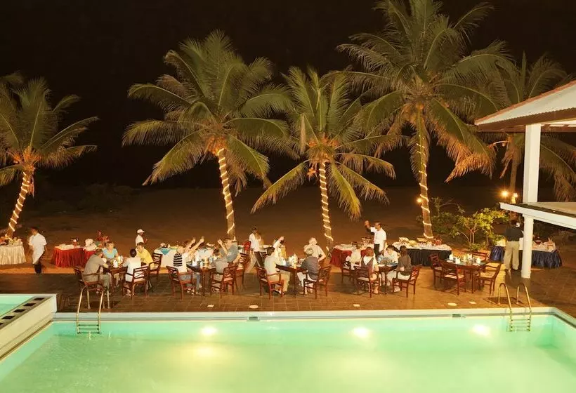 Fotos del hotel Catamaran Beach:  5