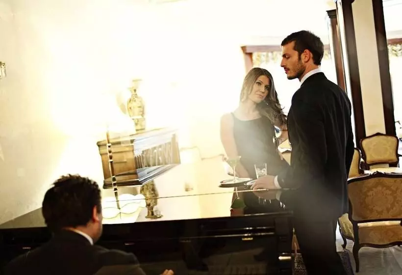 Fotos del hotel Grand Hotel Toplice - Small Luxury Hotels Of The World:  16