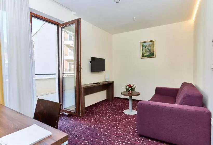 Fotos del hotel Pine:  23