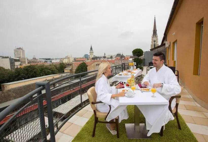 Fotos del hotel Putnik:  6