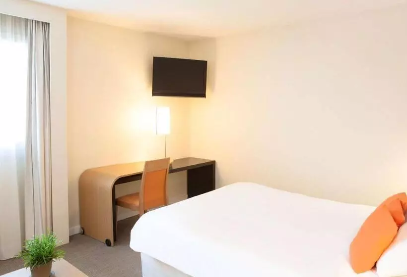 Fotos del hotel Novotel Nantes Centre Bord De Loire:  2