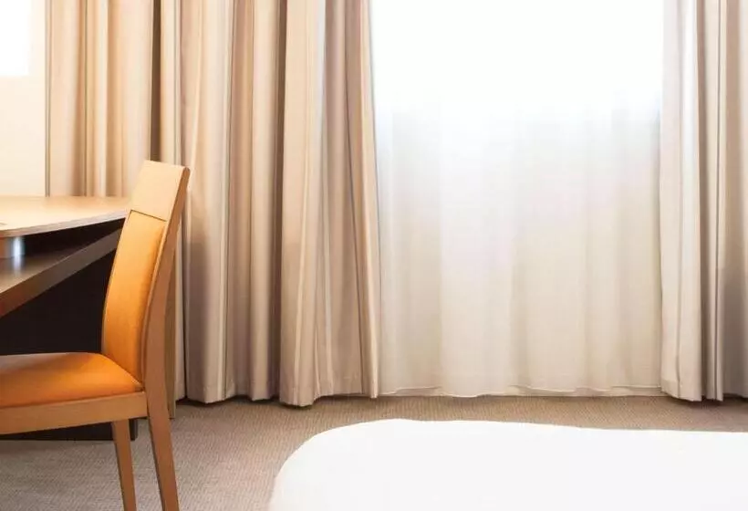 Fotos del hotel Novotel Nantes Centre Bord De Loire:  25