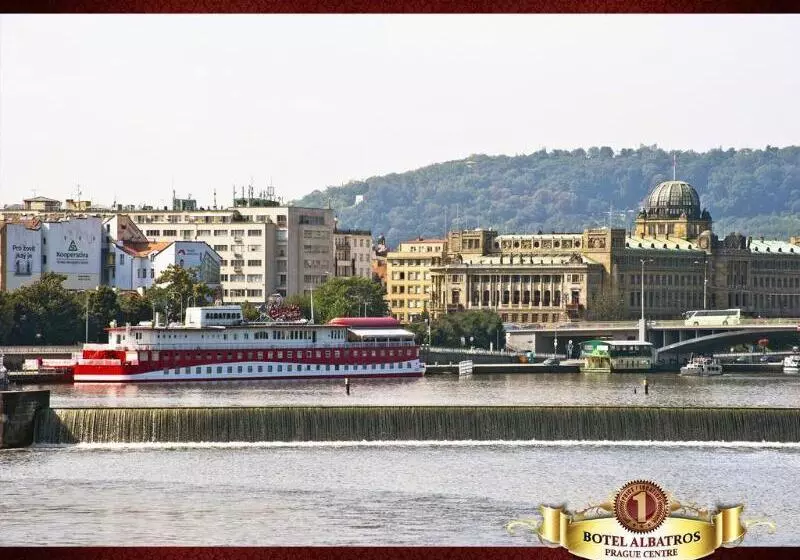 Fotos del hotel Botel Albatros:  7