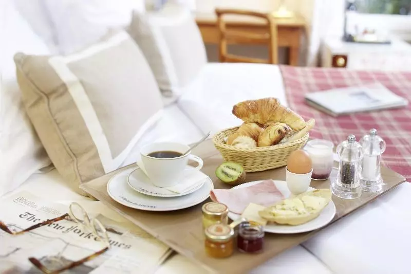 Fotos del hotel Relais Du Louvre:  6