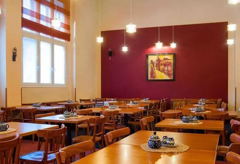 Fotos del hotel Cloister Inn:  2