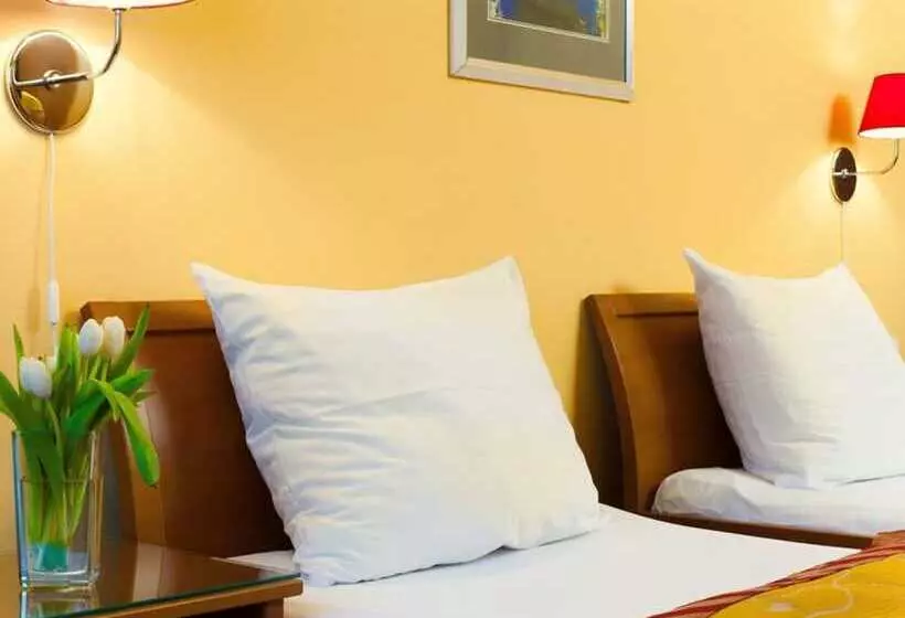 Fotos del hotel Cloister Inn:  20