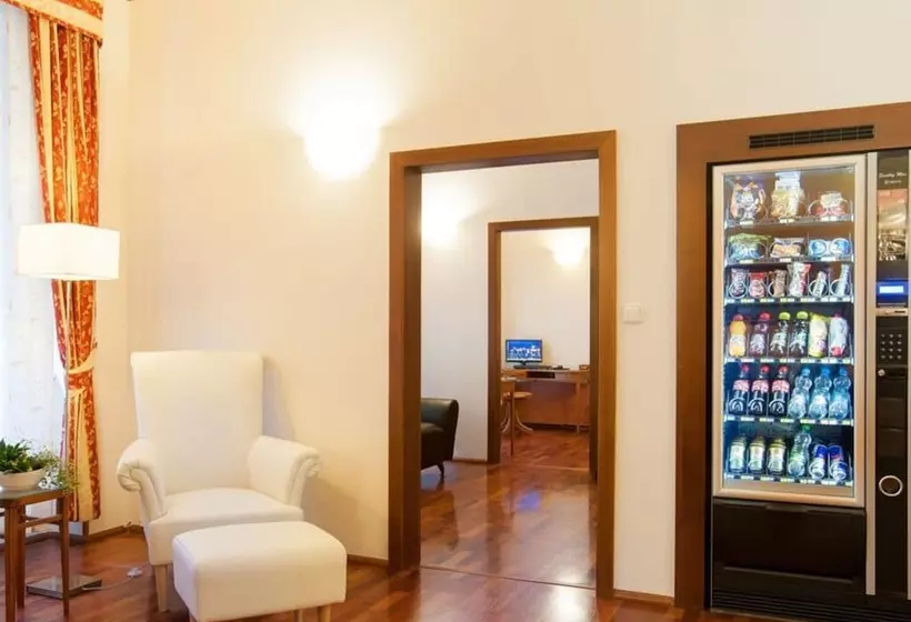 Fotos del hotel Cloister Inn:  25