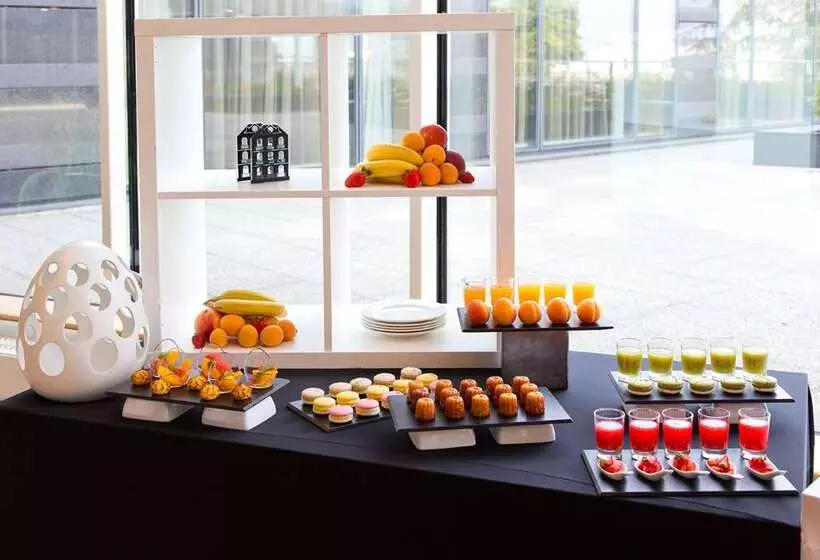 Fotos del hotel Hilton Paris Charles De Gaulle Airport:  8