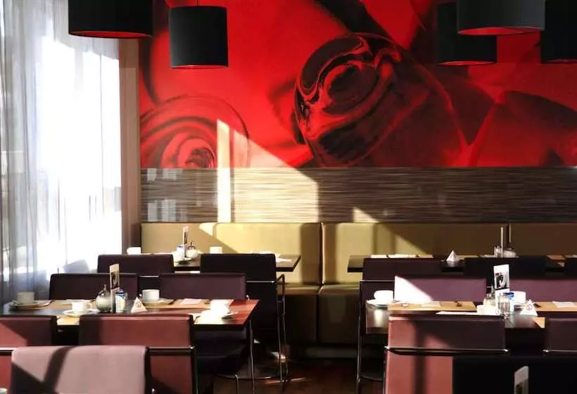 Fotos del hotel Intercity Hamburg Altona:  5