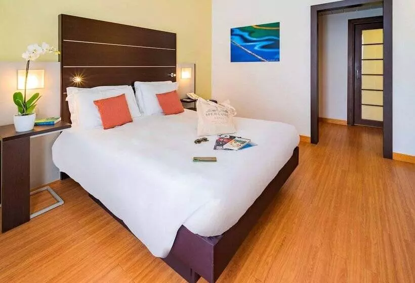 Fotos del hotel Mercure Napoli Centro Angioino:  24