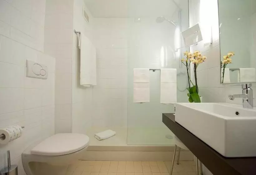 Fotos del hotel Mercure Napoli Centro Angioino:  9