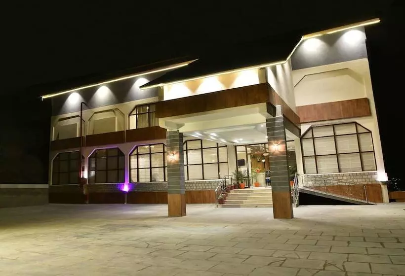 Fotos del hotel Snowcrests Manor:  8