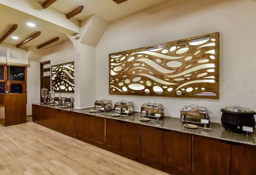 Fotos del hotel Snowcrests Manor:  5