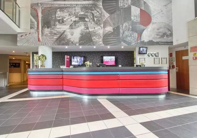 Fotos del hotel Mercure Paris 19 Philharmonie La Villette:  3