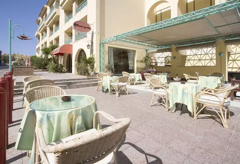 Fotos del hotel Jewels La Perla:  5