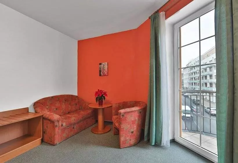 Fotos del hotel Attic:  13