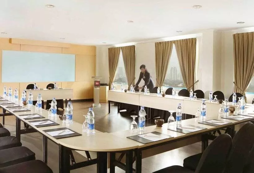 Fotos del hotel Ibis Jakarta Arcadia:  8
