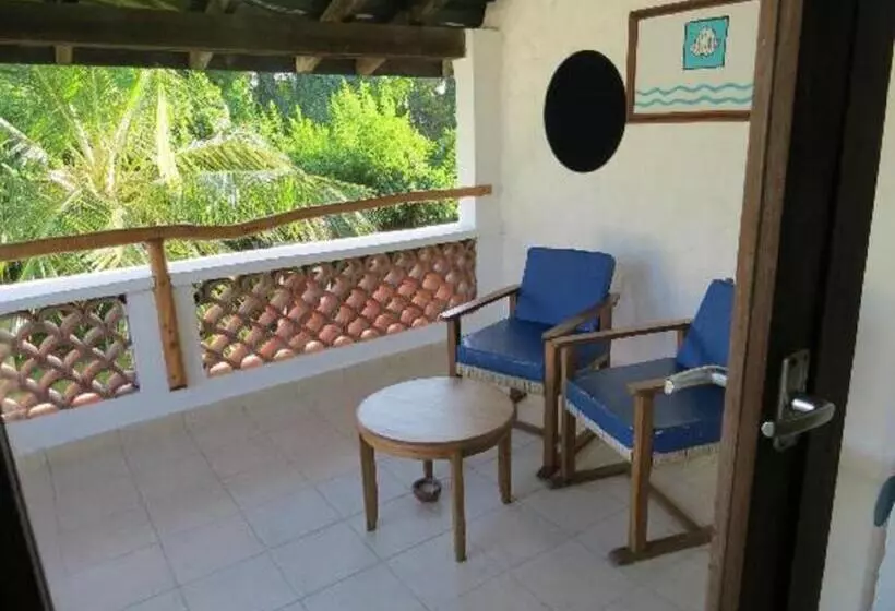 Fotos del hotel Pinewood Beach Resort And Spa:  5