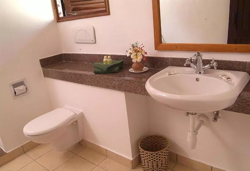 Fotos del hotel Pinewood Beach Resort And Spa:  6