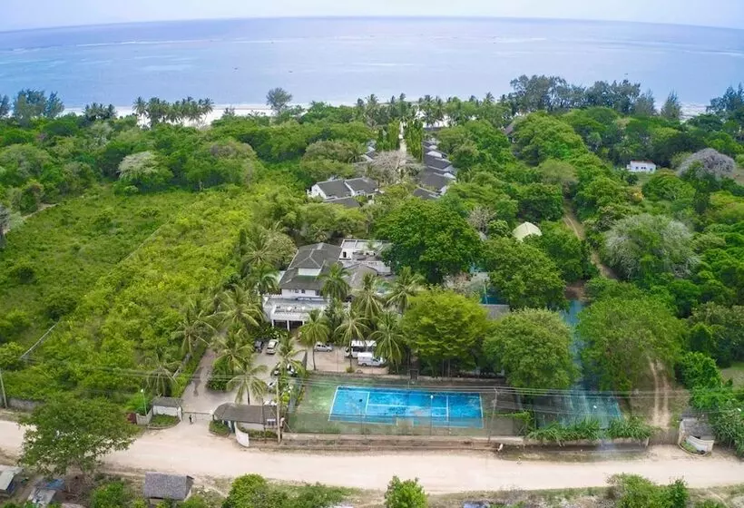 Fotos del hotel Pinewood Beach Resort And Spa:  16