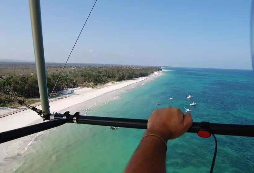 Fotos del hotel Pinewood Beach Resort And Spa:  8