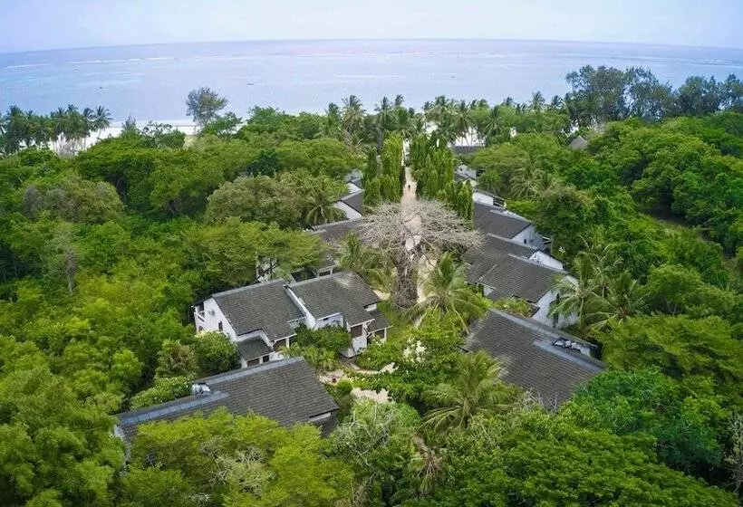 Fotos del hotel Pinewood Beach Resort And Spa:  19