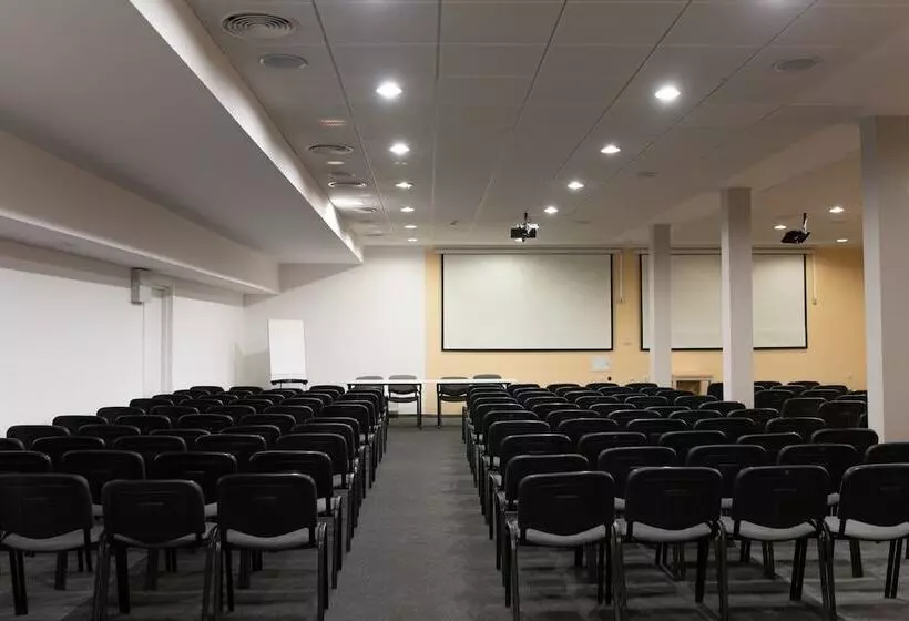 Fotos del hotel Hotel New Skanpol:  10