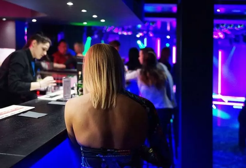 Fotos del hotel Hotel New Skanpol:  4