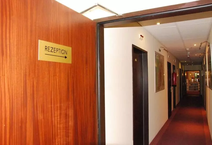 Fotos del hotel Continental Hotelpension:  2