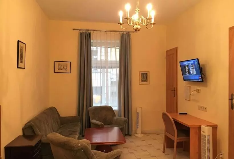 Fotos del hotel Continental Hotelpension:  25