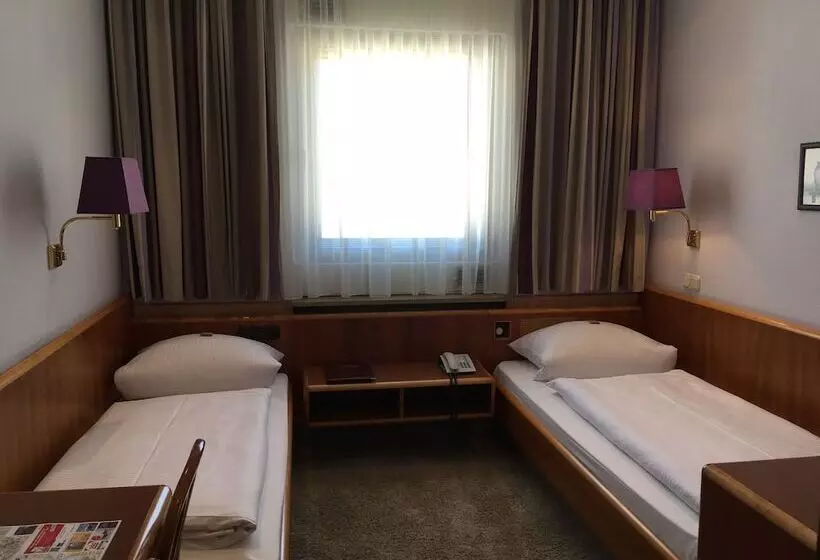 Fotos del hotel Hauser An Der Universität:  2