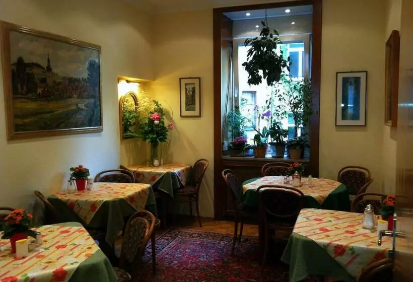 Fotos del hotel Hauser An Der Universität:  9