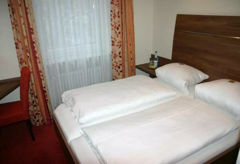 Fotos del hotel Hauser An Der Universität:  7