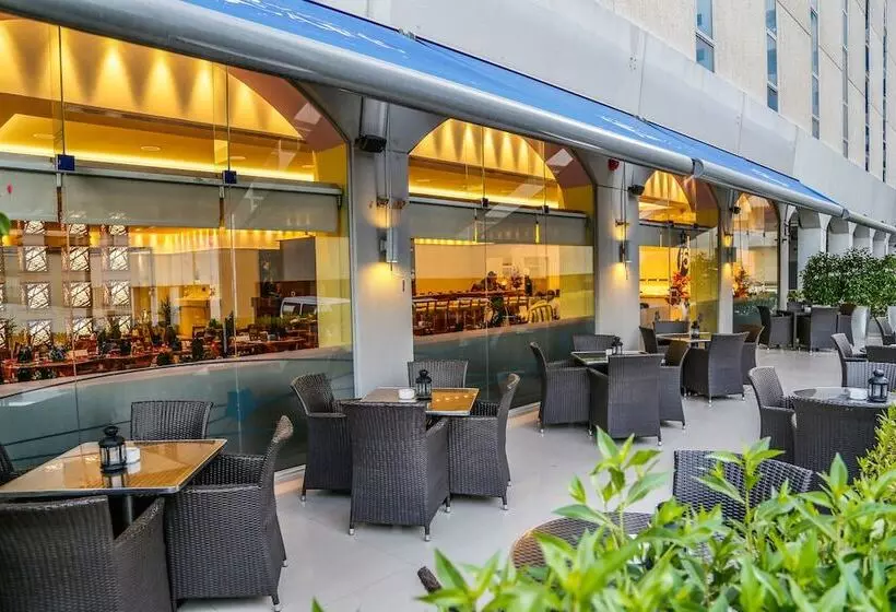 Fotos del hotel J5 Rimal Hotel Apartments:  7